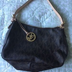 Michael Khors Purse